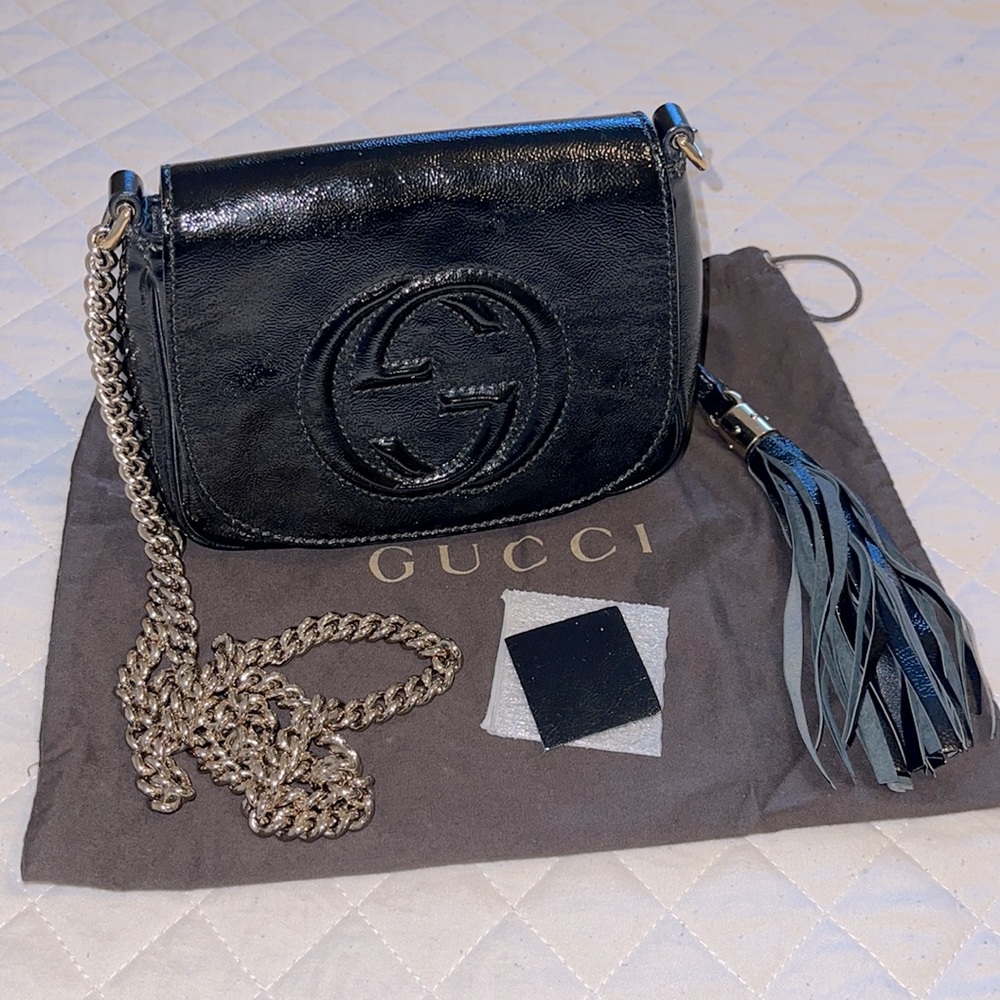 Gucci Soho Patent Leather Crossbody Chain Bag